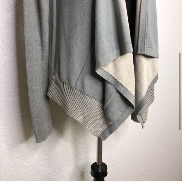 Cabi sage green gray mixed knit open draped front cardigan size Medium #5132 - Picture 4 of 16